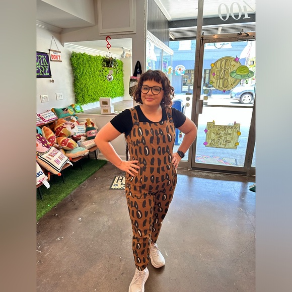 Meet your Posher, Miranda - Picture 1 of 1